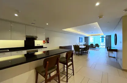 Apartment - 2 Bedrooms - 3 Bathrooms for rent in Abraj Bay - Abraj Quartiers - The Pearl Island - Doha