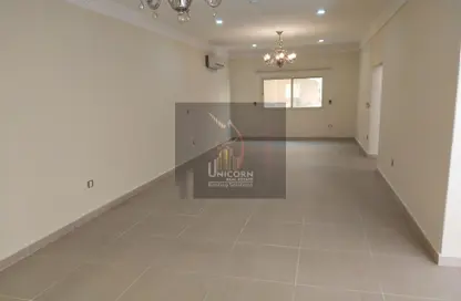 Compound - 4 Bedrooms - 4 Bathrooms for rent in Ammar Bin Yasser Street - Al Aziziyah - Doha