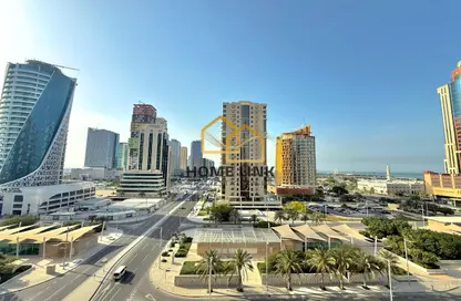 Apartment - 2 Bedrooms - 2 Bathrooms for sale in Marina Tower 21 - Marina District - Lusail