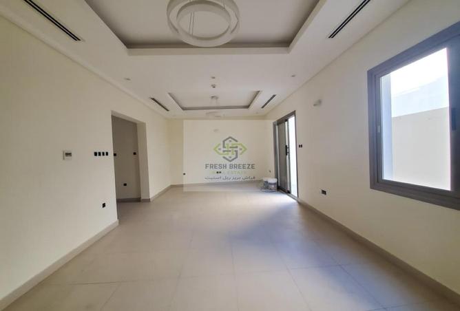 988850 - Property Image 3