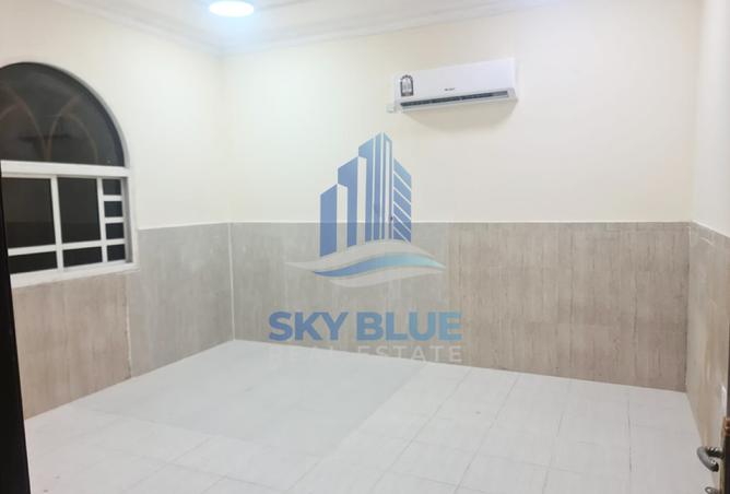 951881 - Property Image 3