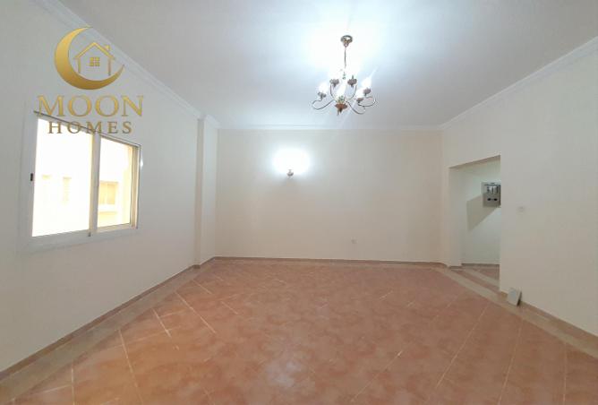 977950 - Property Image 2