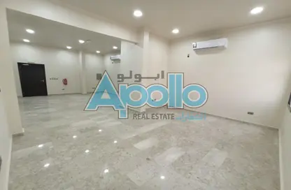 Empty Room image for: Office Space - Studio - 2 Bathrooms for rent in Al Wajba - Al Rayyan - Doha, Image 1