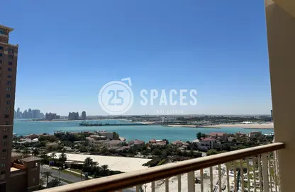 Apartment - 2 Bedrooms - 3 Bathrooms for sale in West Porto Drive - Porto Arabia - The Pearl Island - Doha