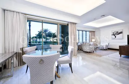تاون هاوس - 2 غرف نوم - 3 حمامات للبيع في The St. Regis Marsa Arabia Island - Marsa Arabia - جزيرة اللؤلؤة - الدوحة