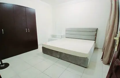 Apartment - 1 Bedroom - 1 Bathroom for rent in Old Salata - Salata - Doha