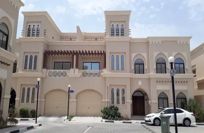 فيلا - 4 غرف نوم - 5 حمامات للايجار في المسيلة - المسيلة - الدوحة