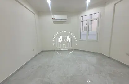 Apartment - 1 Bedroom - 1 Bathroom for rent in Tadmur Street - Old Airport Road - Doha