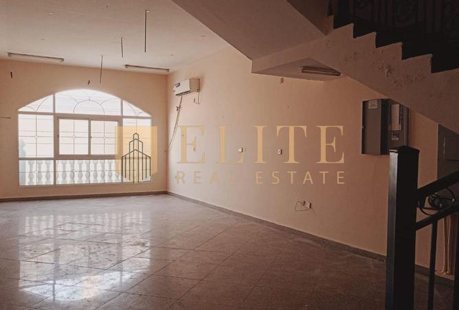 1003646 - Property Image 2