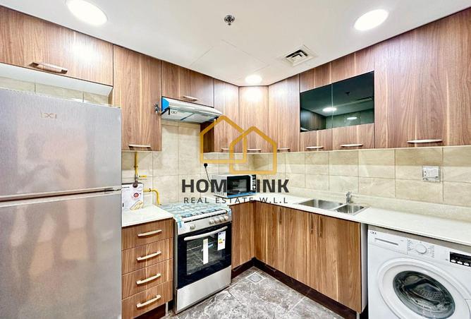 905200 - Property Image 3