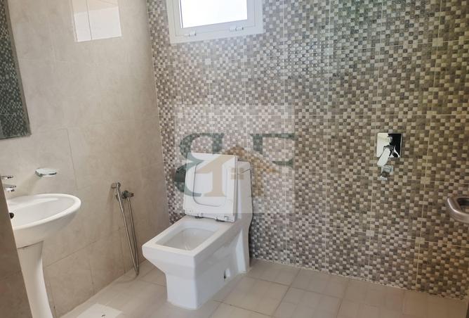 947390 - Property Image 3