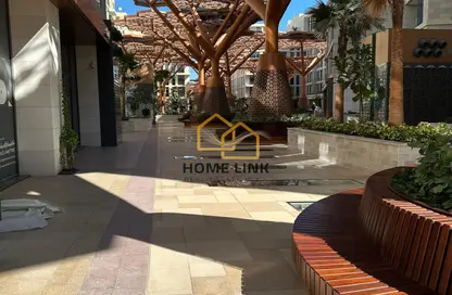 Apartment - 1 Bedroom - 2 Bathrooms for rent in Gewan Island - The Pearl Island - Doha