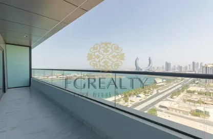 Apartment - 2 Bedrooms - 3 Bathrooms for rent in Marina Residences 195 - Marina District - Lusail