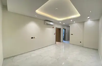 Apartment - 1 Bedroom - 2 Bathrooms for rent in Al Messila - Al Messila - Doha