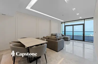 Apartment - 2 Bedrooms - 3 Bathrooms for rent in Marina Tower 02 - Marina District - Lusail