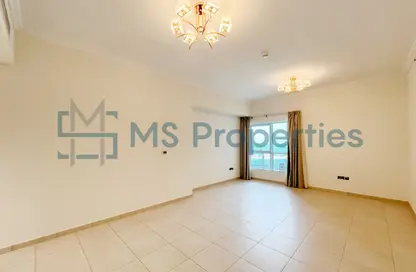 Apartment - 2 Bedrooms - 2 Bathrooms for rent in Marina District - Lusail