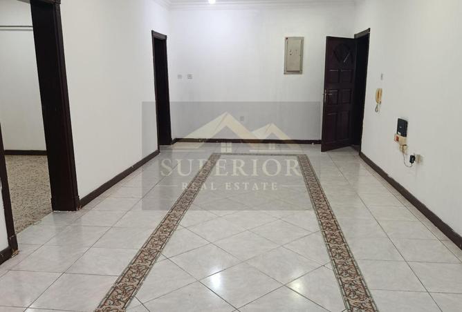 958245 - Property Image 2