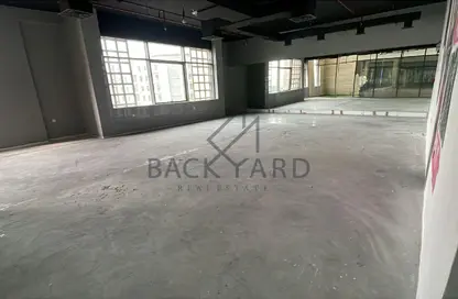 مساحات مكتبية - استوديو - 2 حمامات للايجار في فوكس هيلز اي 13 - فوكس هيلز - الوسيل