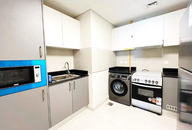 965093 - Property Image 3