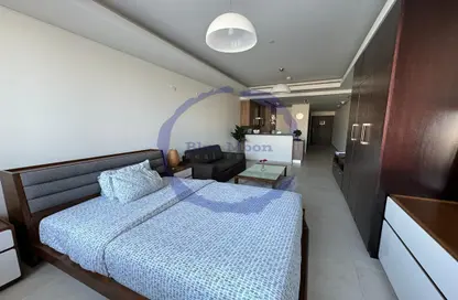 صورة لـ غرفة- غرفة النوم شقة - 1 حمام للايجار في فيفا بحرية شرق - فيفا بحرية - جزيرة اللؤلؤة - الدوحة ، صورة رقم 1