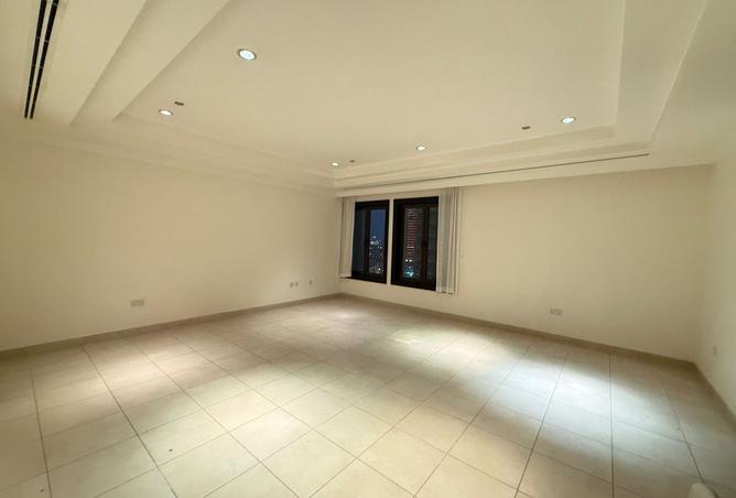 976715 - Property Image 3