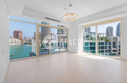 Apartment - 1 Bedroom - 2 Bathrooms for rent in Gewan Island - The Pearl Island - Doha