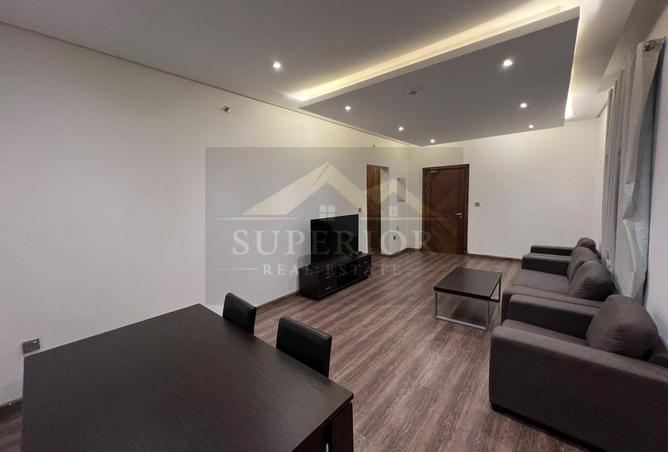 923439 - Property Image 2