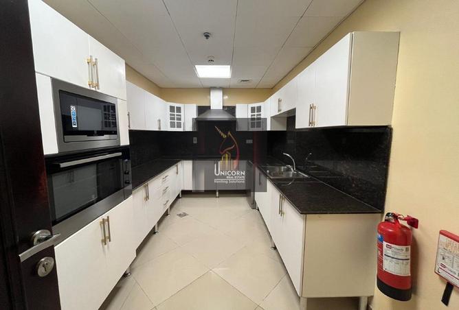 955921 - Property Image 2