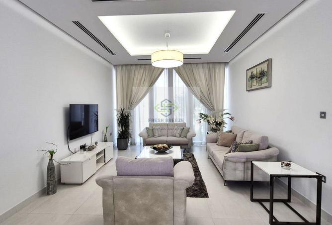 907060 - Property Image 3