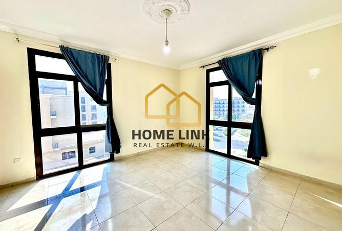 922246 - Property Main Image