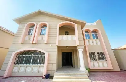 Villa - 6 Bedrooms - 6 Bathrooms for rent in Duhail Villas - Al Duhail - Doha