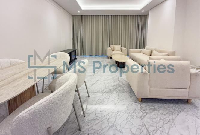 955905 - Property Image 3