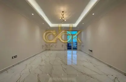 Apartment - 1 Bedroom - 2 Bathrooms for rent in The Garden - Floresta Gardens - The Pearl Island - Doha