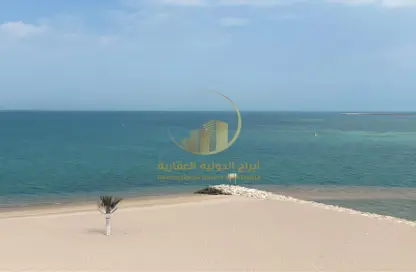 فيلا - 4 غرف نوم - 6 حمامات للايجار في فيلات بحري - حي الفيلات - جزيرة اللؤلؤة - الدوحة