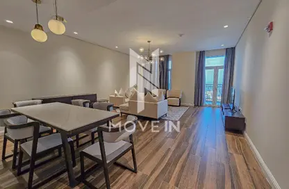 Apartment - 2 Bedrooms - 2 Bathrooms for rent in Floresta Gardens - Floresta Gardens - The Pearl Island - Doha