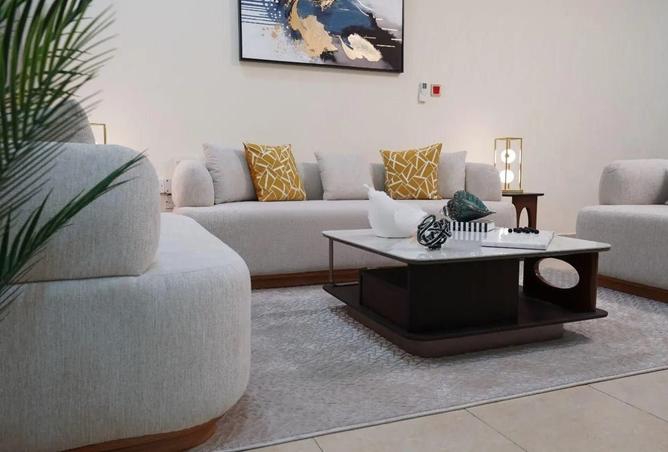 929457 - Property Image 2