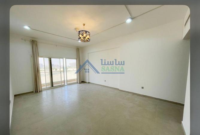 945549 - Property Image 3