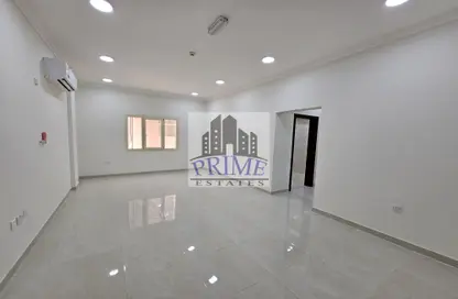 Apartment - 2 Bedrooms - 2 Bathrooms for rent in Al Kharaitiyat - Al Kharaitiyat - Umm Salal Mohammed