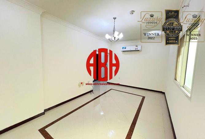 975366 - Property Main Image