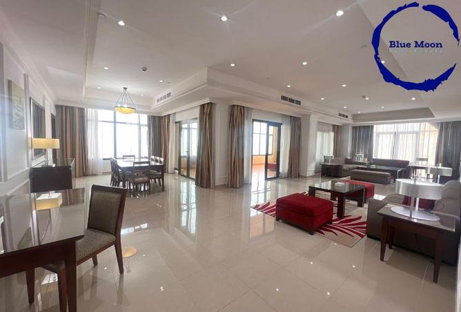 980398 - Property Image 2