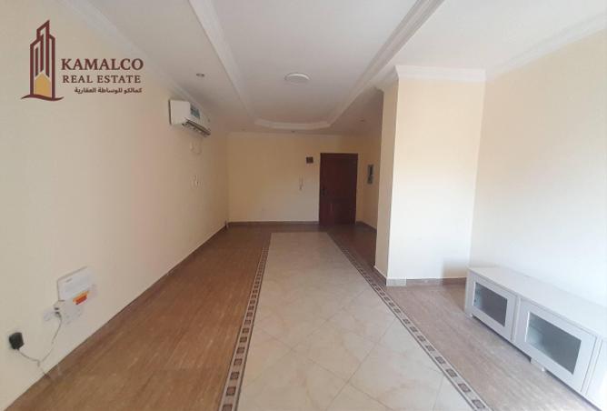 957119 - Property Main Image