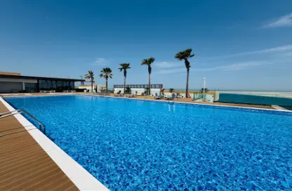 Apartment - 2 Bedrooms - 3 Bathrooms for rent in La Plage - The Pearl Island - Doha