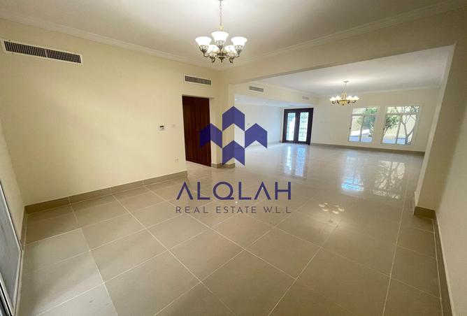 935162 - Property Image 2