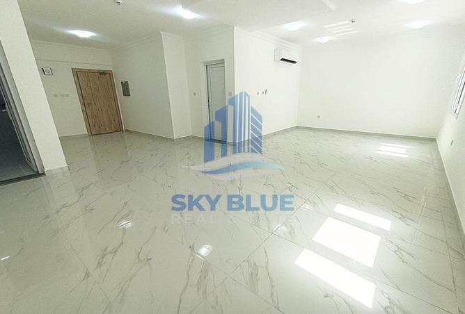 870828 - Property Image 3