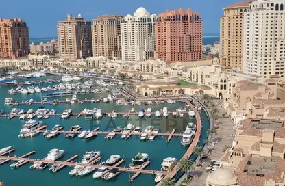 Apartment - 1 Bedroom - 1 Bathroom for rent in Porto Arabia - The Pearl Island - Doha