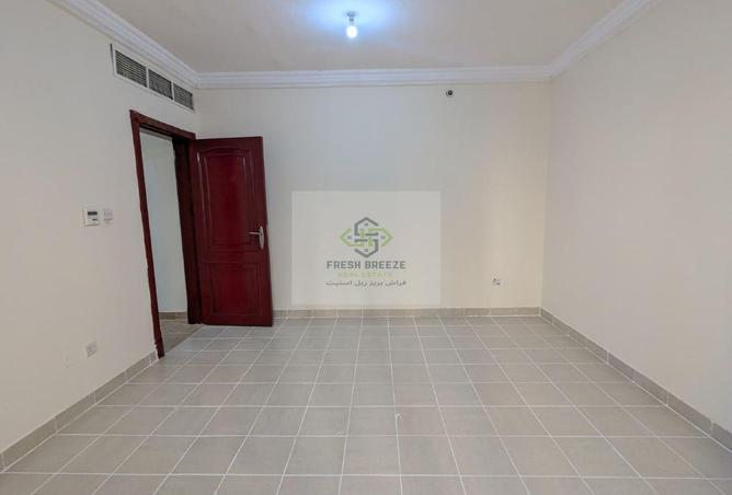 976524 - Property Image 3