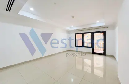 Apartment - 1 Bedroom - 2 Bathrooms for rent in One Porto Arabia - Porto Arabia - The Pearl Island - Doha