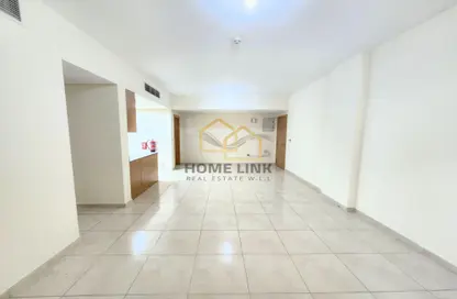 Apartment - 2 Bedrooms - 3 Bathrooms for rent in Regency Residence Fox Hills 2 - Lusail