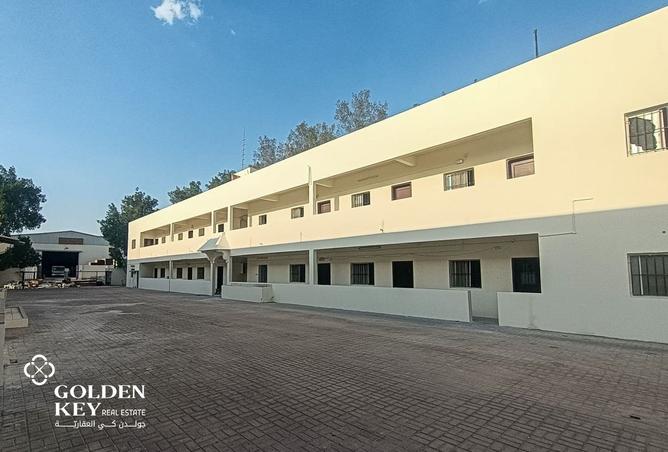 955975 - Property Main Image