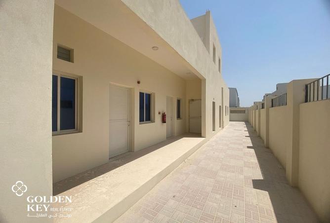 927632 - Property Image 2